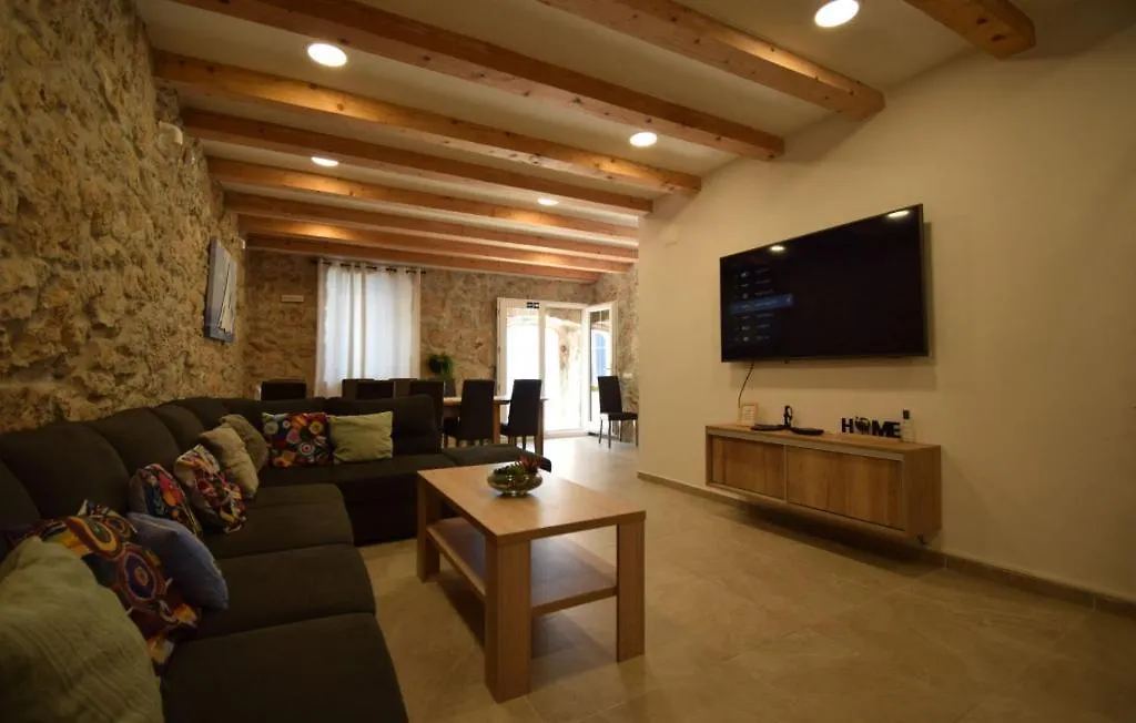 Villa Elefant By Villas Guide Tribalj